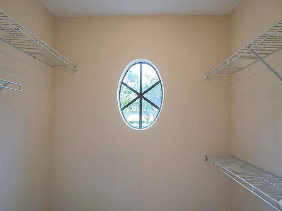 Large 2nd Closet