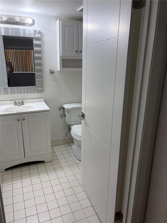 For Rent: $2,400 (2 beds, 2 baths, 1312 Square Feet)