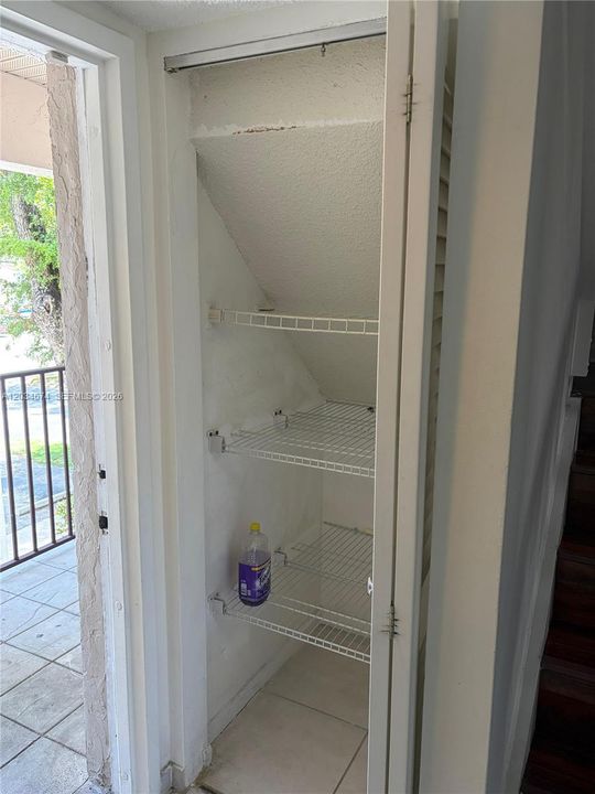 For Rent: $2,400 (2 beds, 2 baths, 1312 Square Feet)
