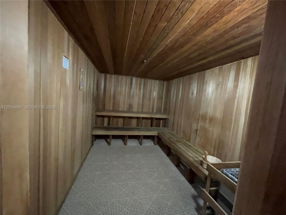 В аренду: $11,000 (3 спален, 3 ванн, 2106 Квадратных фут)