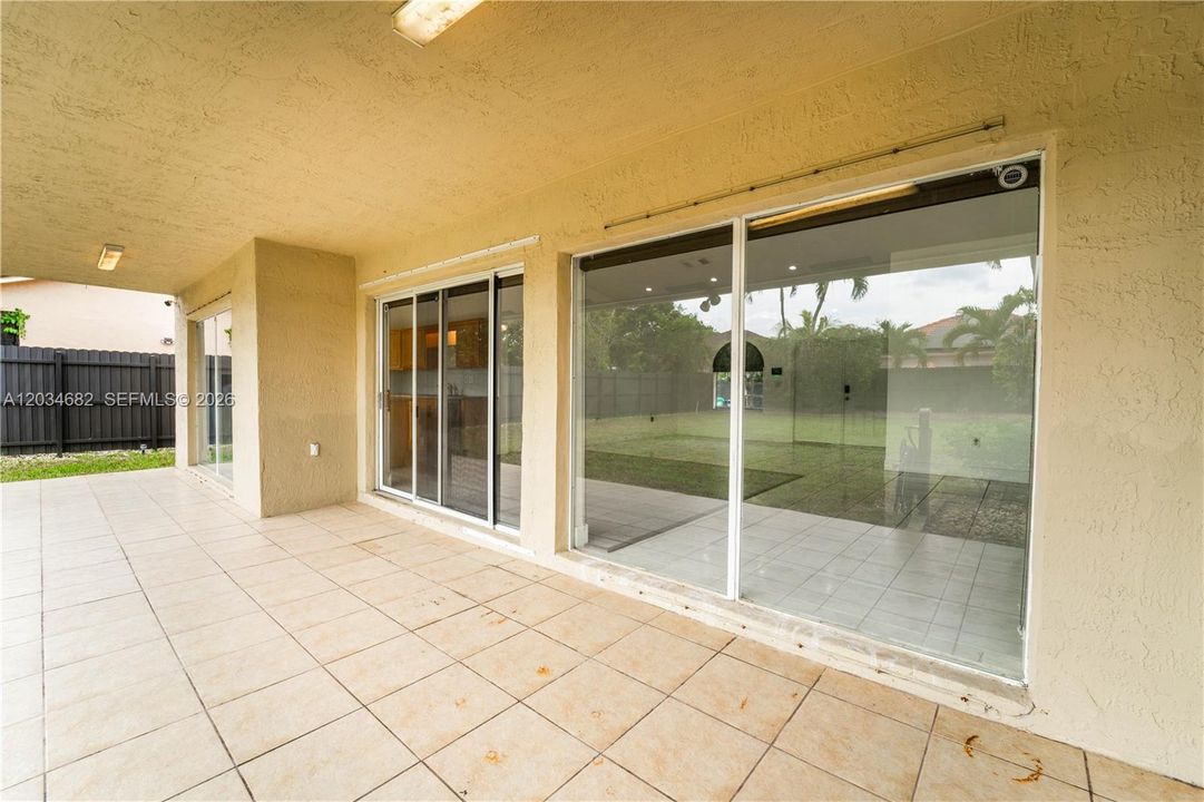 For Sale: $625,000 (4 beds, 2 baths, 1627 Square Feet)