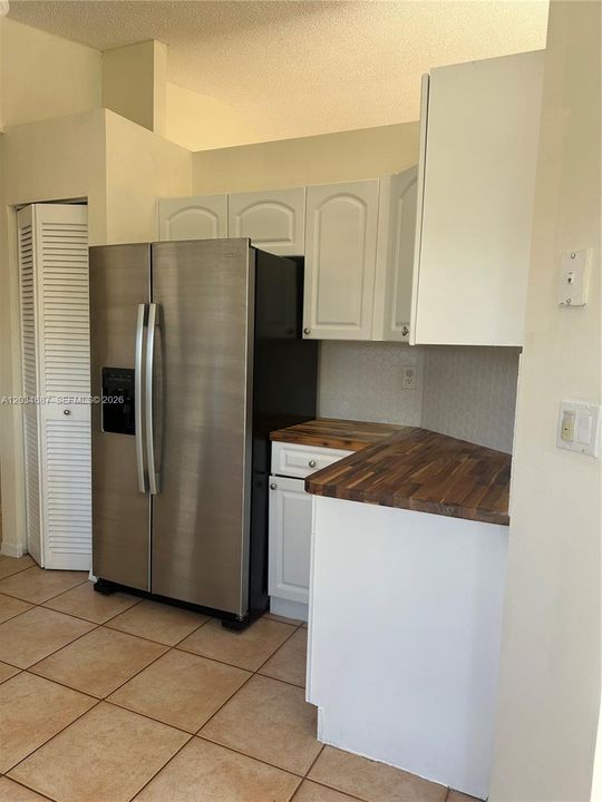 For Sale: $525,000 (3 beds, 2 baths, 1350 Square Feet)