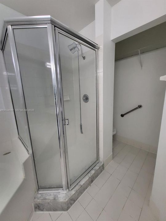 For Sale: $525,000 (3 beds, 2 baths, 1350 Square Feet)