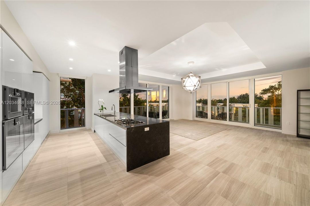 For Sale: $2,799,000 (2 beds, 2 baths, 1826 Square Feet)