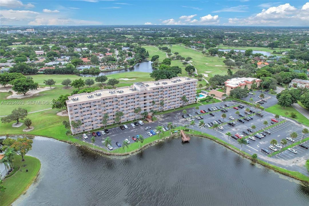 For Sale: $200,000 (2 beds, 2 baths, 1015 Square Feet)