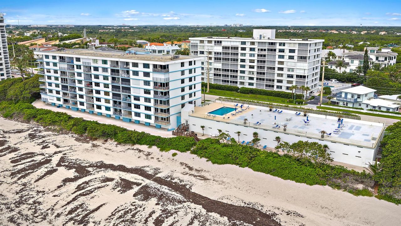 900 Ocean Dr 202-36