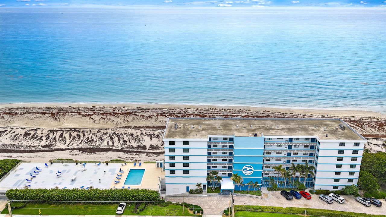 900 Ocean Dr 202-30