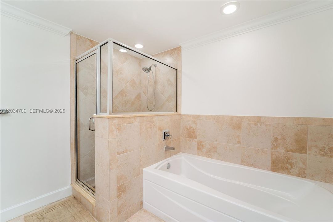 En Venta: $549,999 (1 camas, 1 baños, 929 Pies cuadrados)