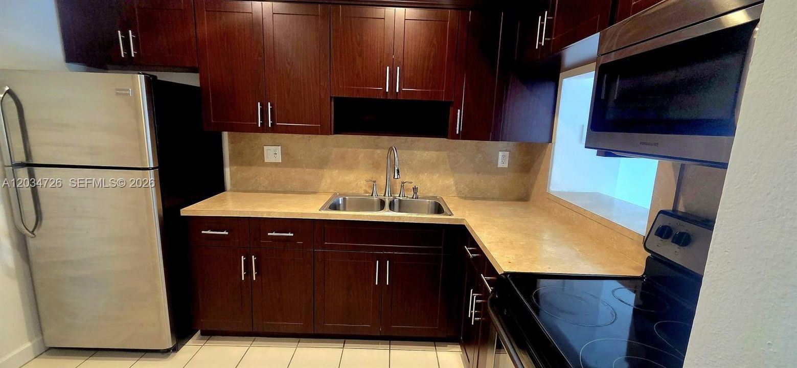 En Renta: $1,800 (1 camas, 1 baños, 710 Pies cuadrados)