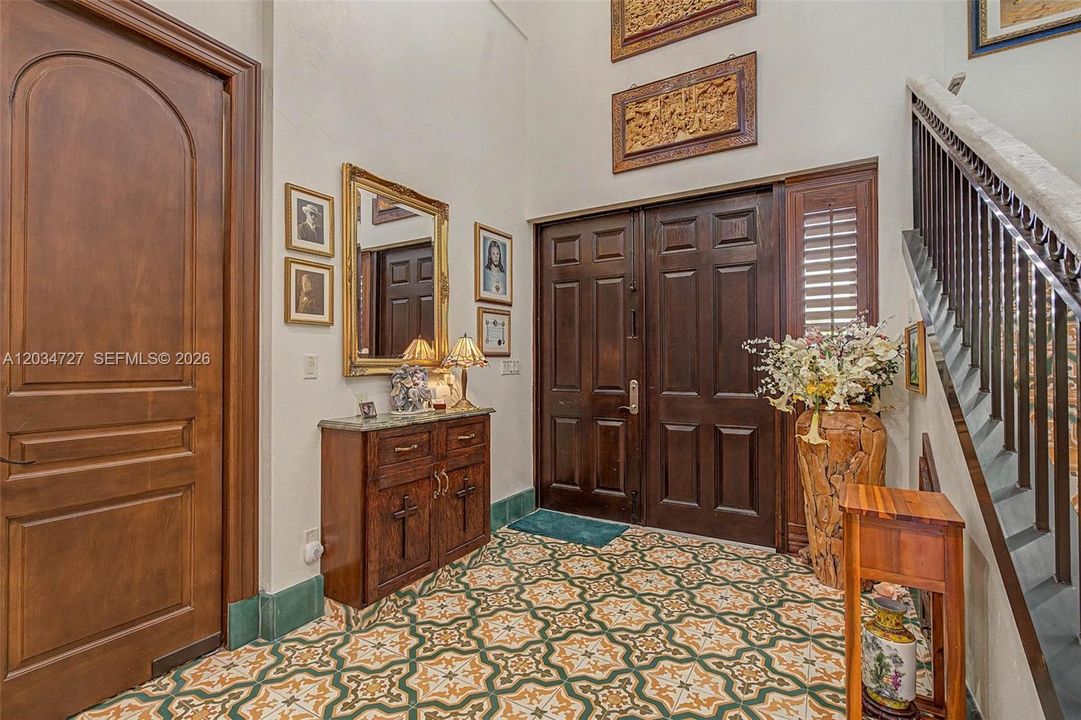 For Sale: $2,599,000 (4 beds, 4 baths, 3736 Square Feet)