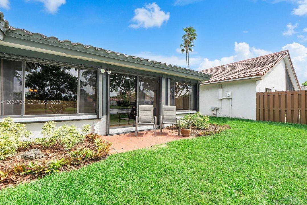 For Sale: $715,000 (3 beds, 2 baths, 2128 Square Feet)