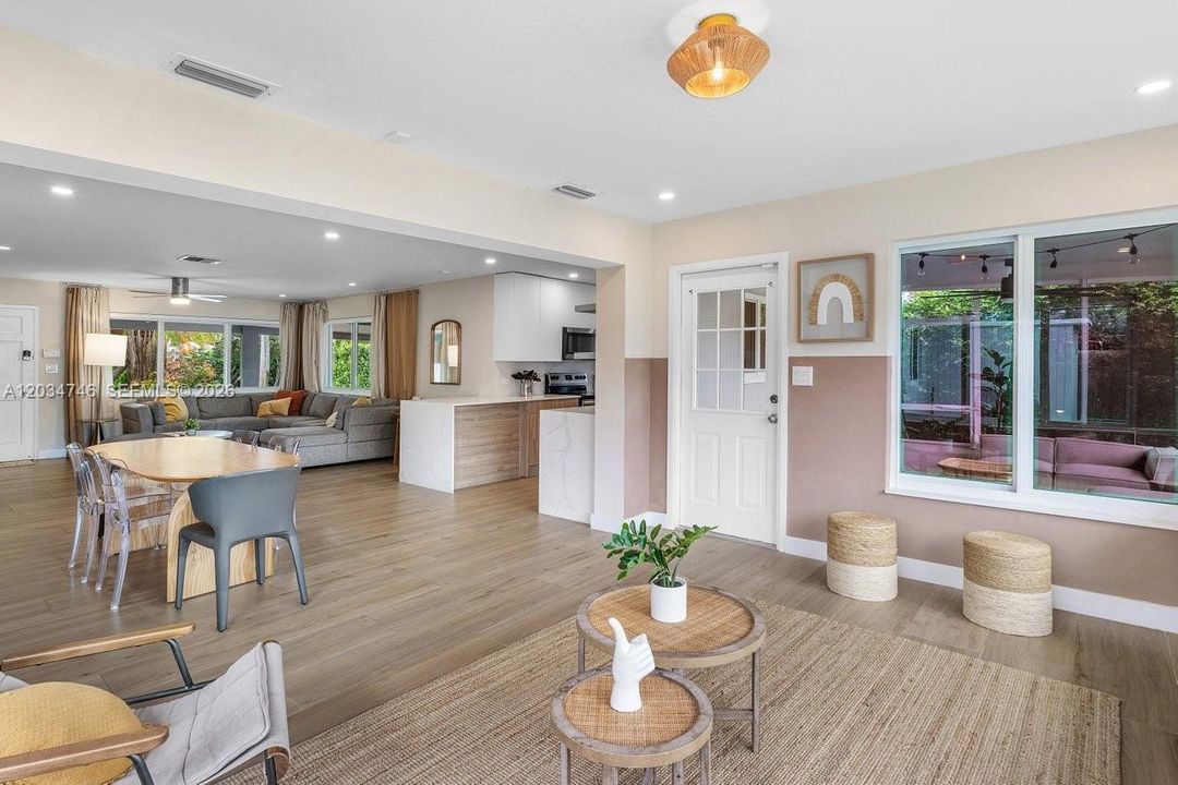 For Sale: $874,900 (3 beds, 2 baths, 1464 Square Feet)