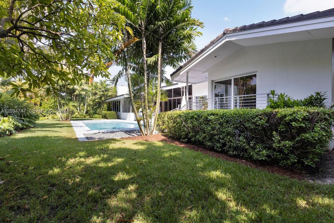 For Sale: $3,599,000 (4 beds, 3 baths, 4638 Square Feet)