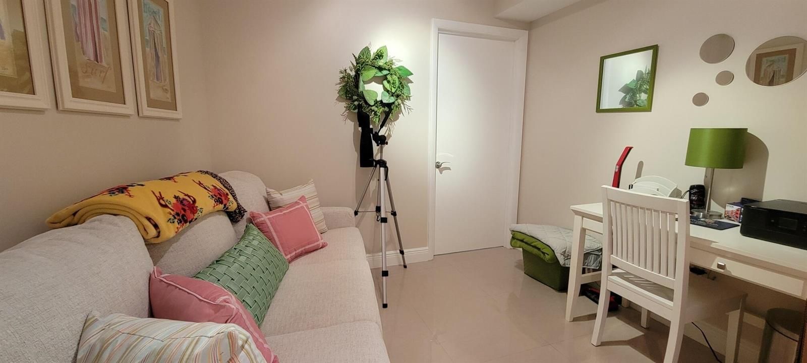 Den / Home Office