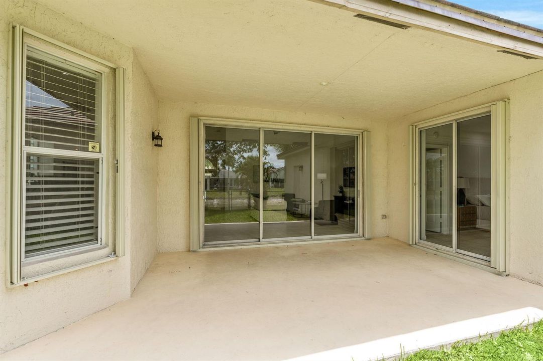 37-web-or-mls-A7406473