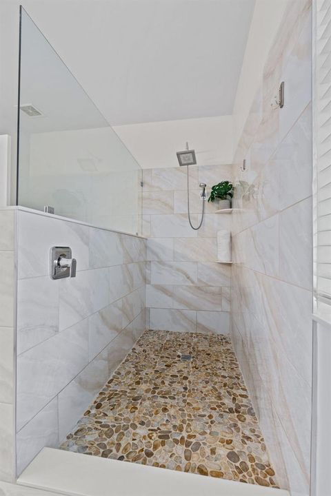 26-web-or-mls-A7406432