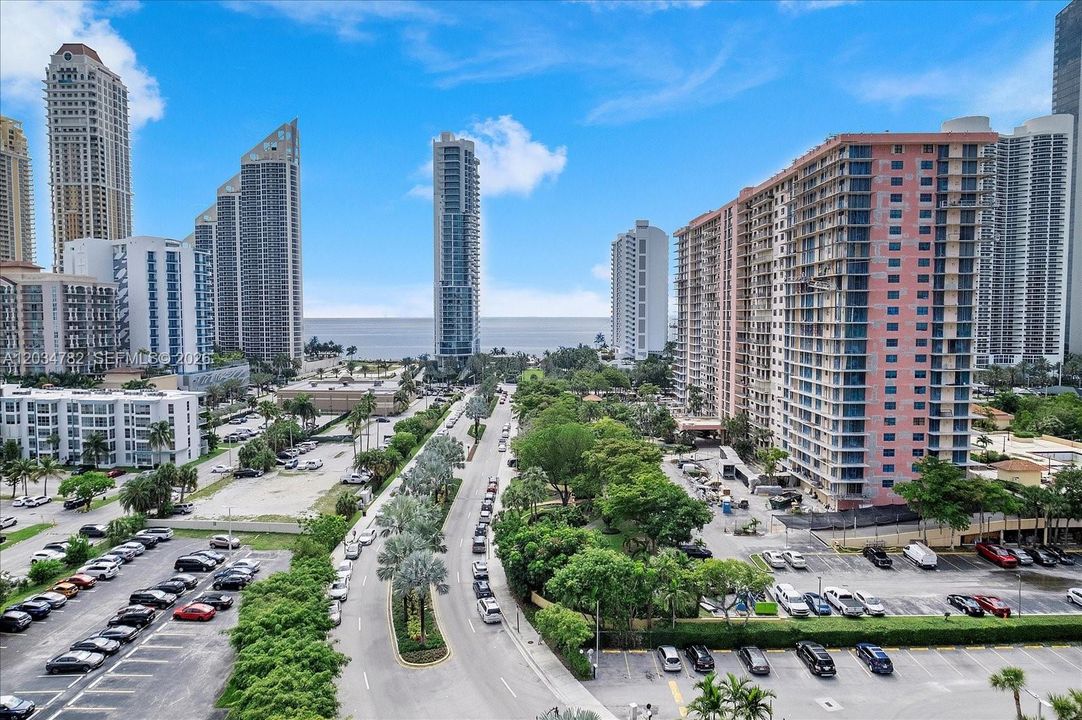 En Venta: $299,000 (1 camas, 1 baños, 1104 Pies cuadrados)