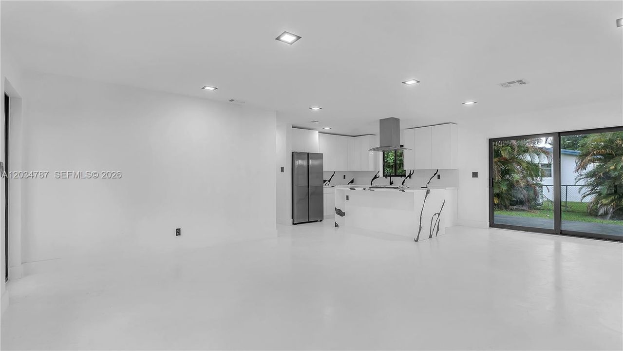 For Sale: $462,500 (3 beds, 2 baths, 1566 Square Feet)