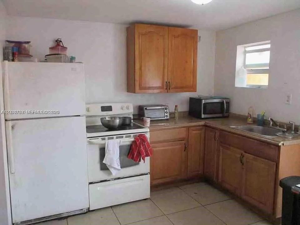 For Sale: $619,999 (0 beds, 0 baths, 2119 Square Feet)