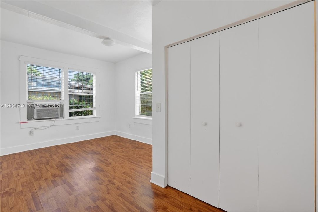 В аренду: $1,850 (1 спален, 1 ванн, 660 Квадратных фут)