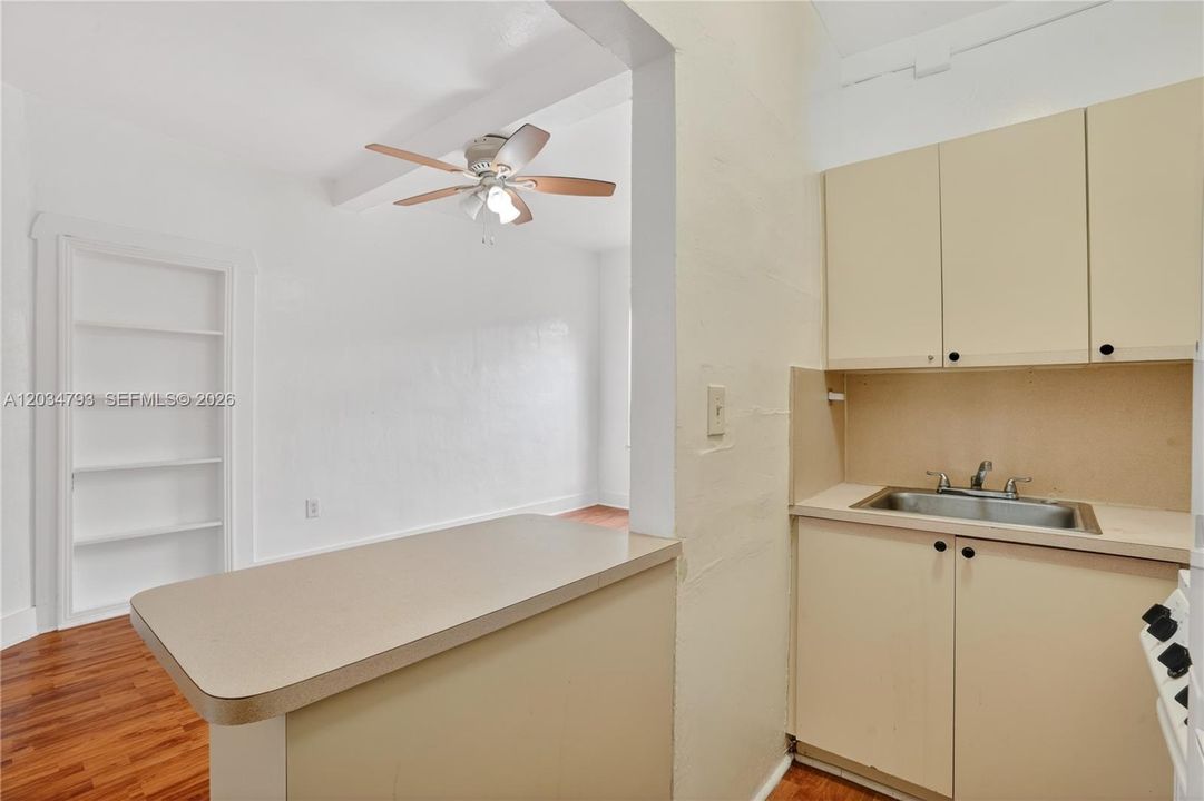 В аренду: $1,850 (1 спален, 1 ванн, 660 Квадратных фут)