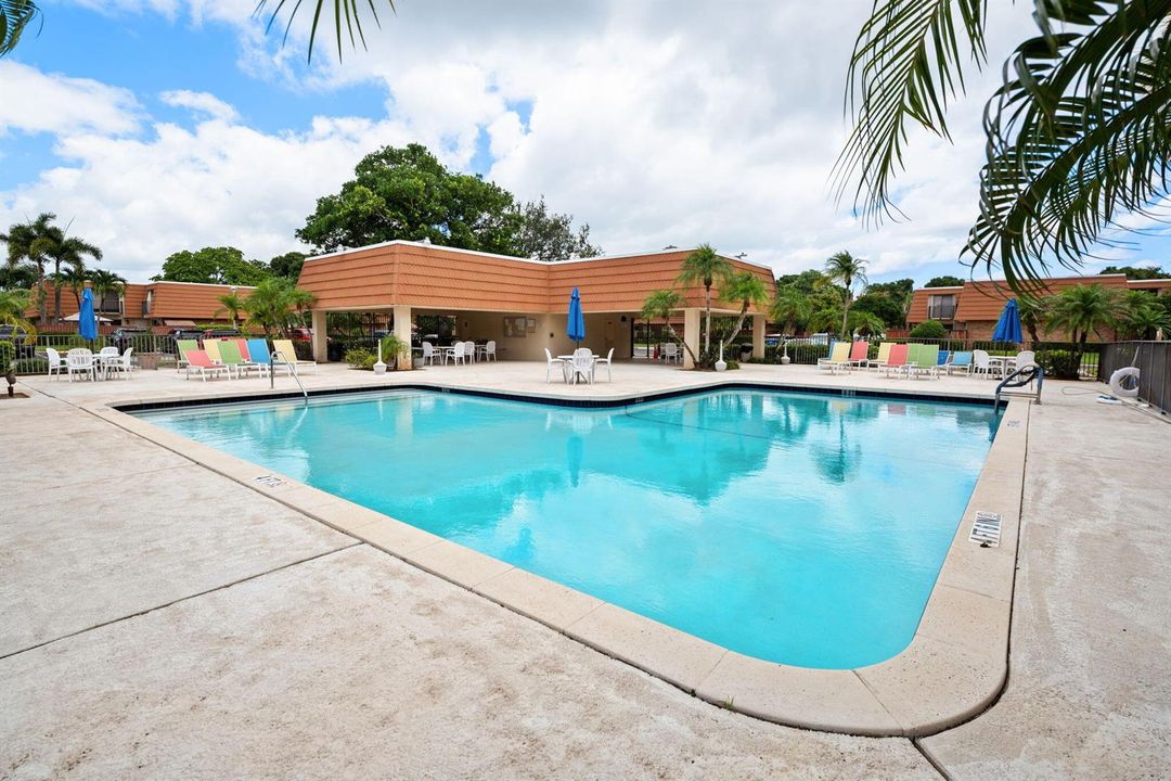 26-web-or-mls-2874-waterford-dr-s
