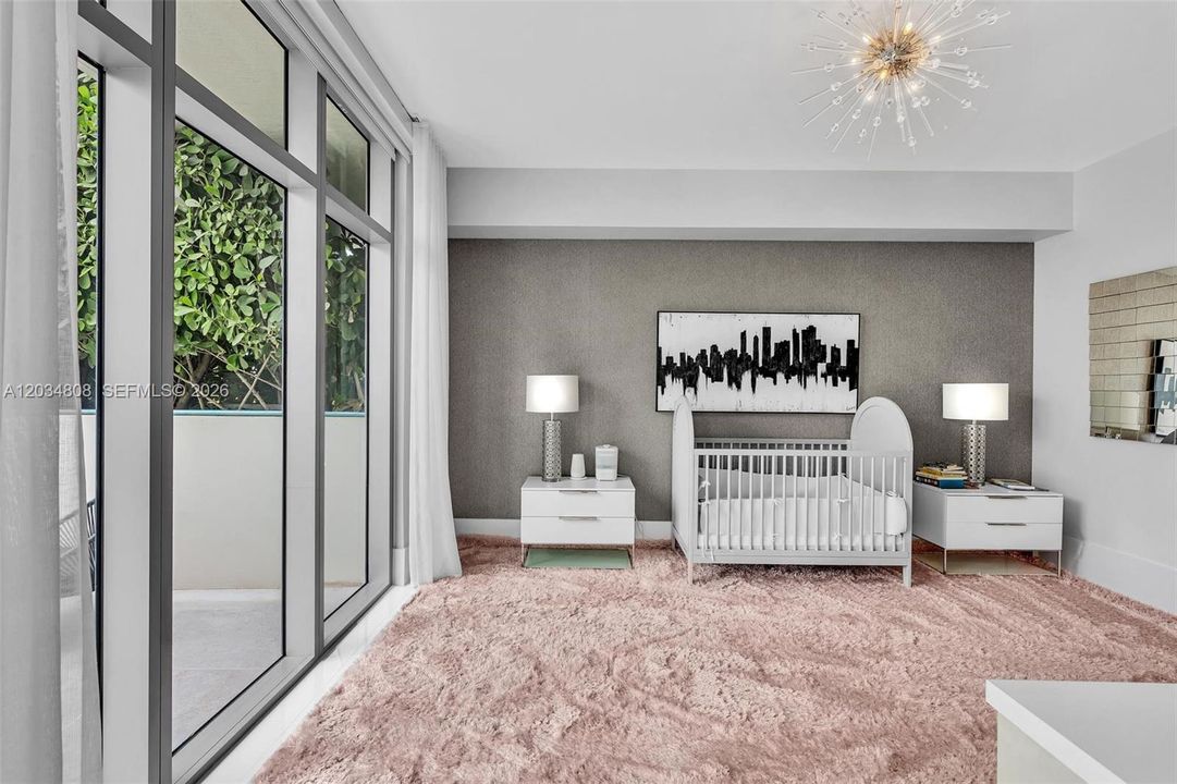 For Sale: $4,850,000 (6 beds, 5 baths, 4650 Square Feet)
