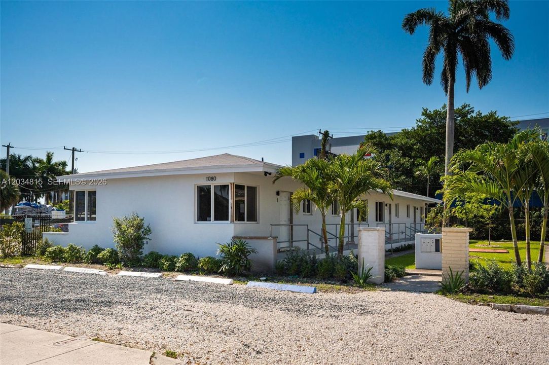 For Rent: $1,750 (1 beds, 1 baths, 0 Square Feet)