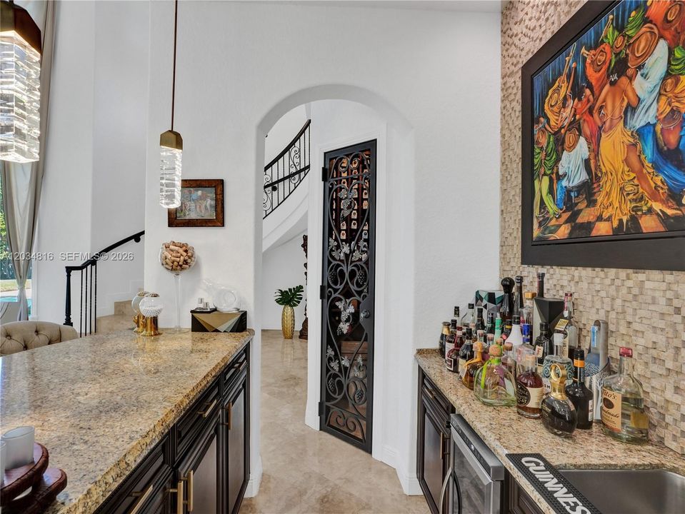 В аренду: $15,500 (4 спален, 4 ванн, 4711 Квадратных фут)
