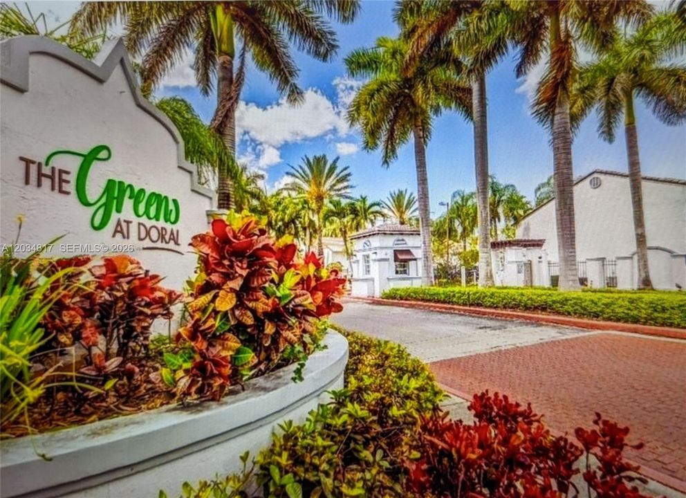 For Rent: $2,300 (1 beds, 1 baths, 899 Square Feet)
