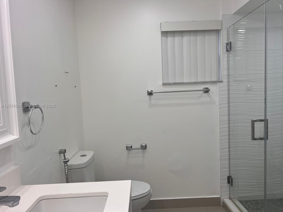 En Renta: $1,500 (1 camas, 1 baños, 1423 Pies cuadrados)