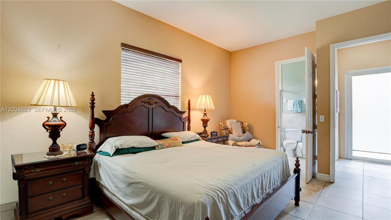 For Sale: $2,300,000 (5 beds, 4 baths, 3791 Square Feet)