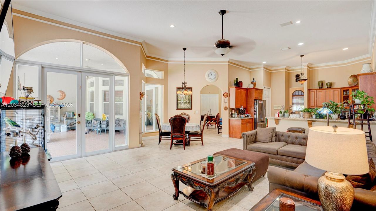For Sale: $2,300,000 (5 beds, 4 baths, 3791 Square Feet)