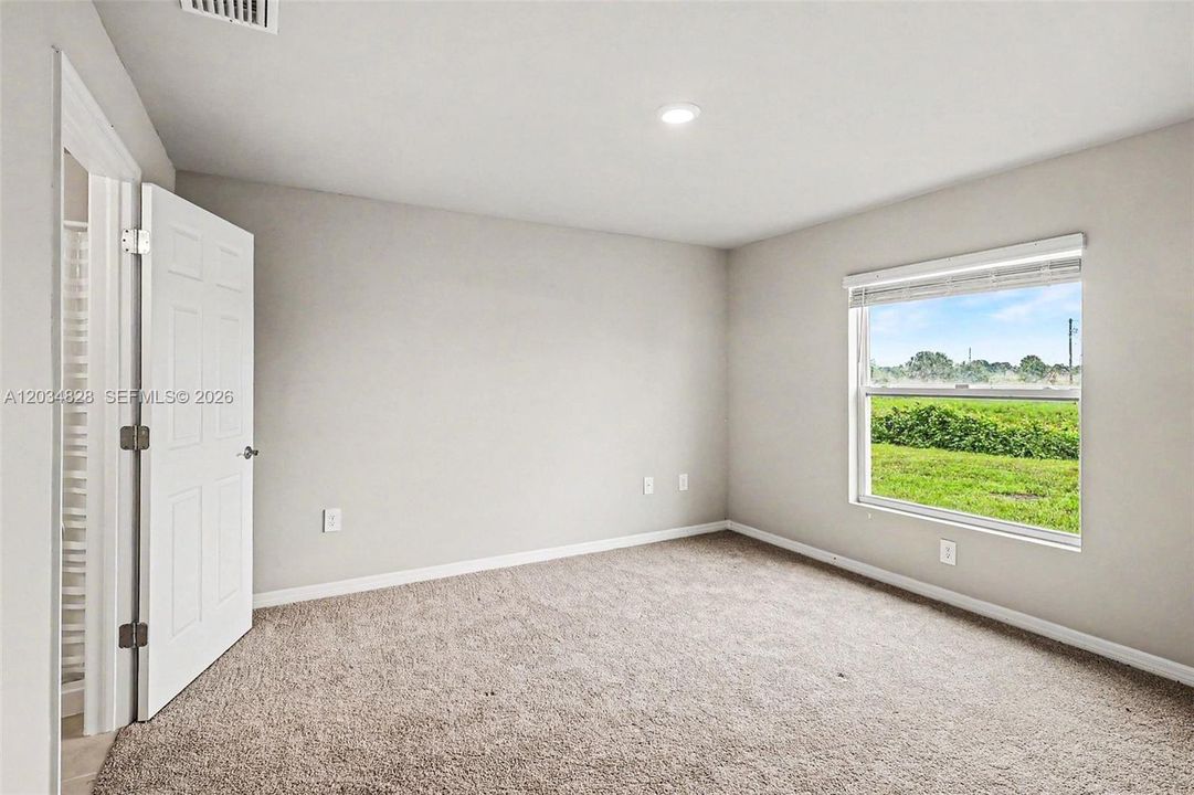 9045 Maywood Cir, LaBelle FL 33935