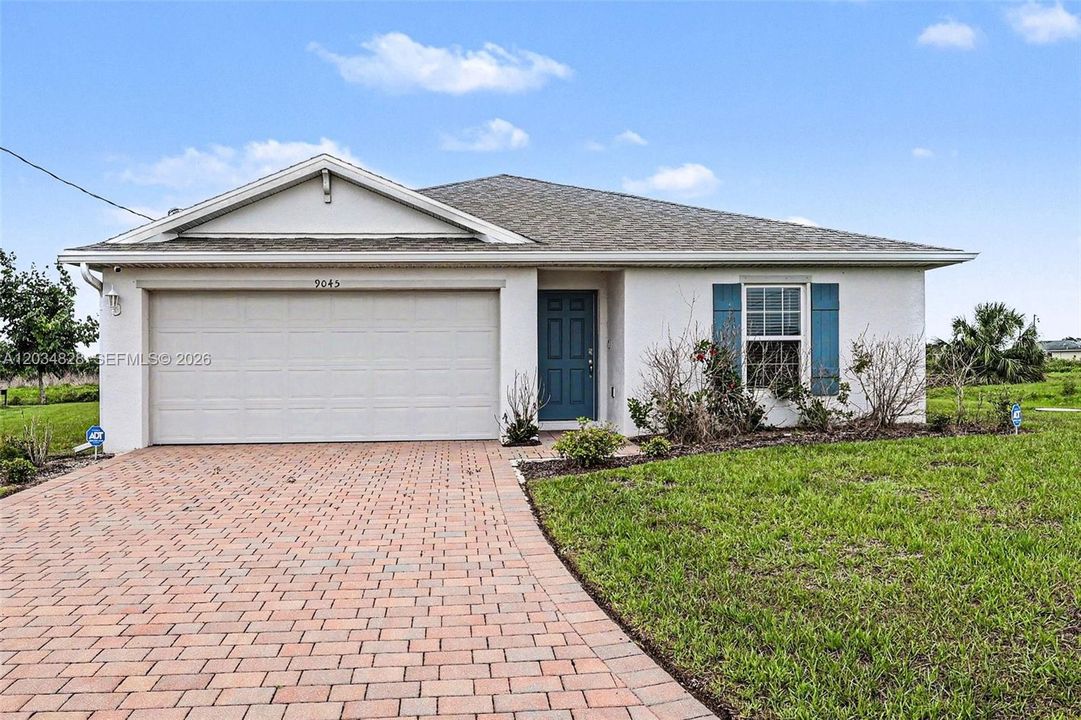 9045 Maywood Cir, LaBelle FL 33935