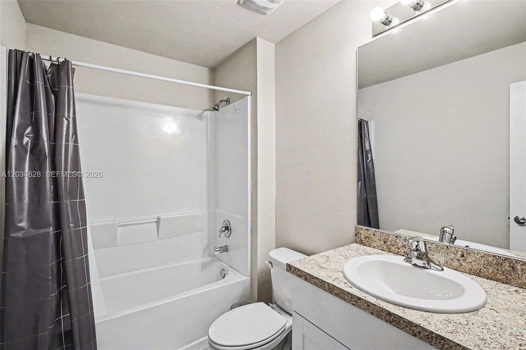 9045 Maywood Cir, LaBelle FL 33935