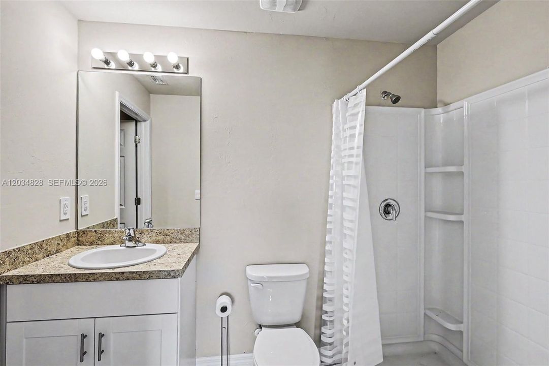 9045 Maywood Cir, LaBelle FL 33935