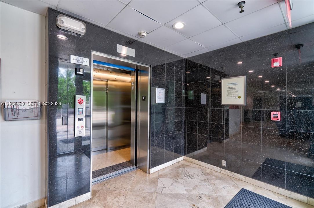 For Rent: $3,200 (2 beds, 2 baths, 1020 Square Feet)