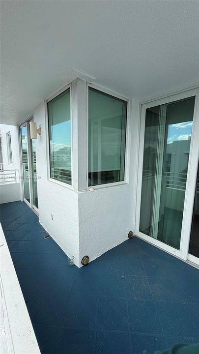 For Rent: $3,200 (2 beds, 2 baths, 1020 Square Feet)