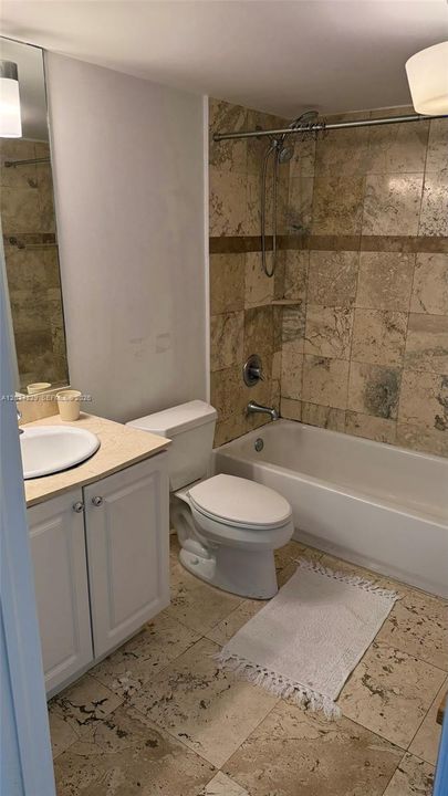For Rent: $3,200 (2 beds, 2 baths, 1020 Square Feet)