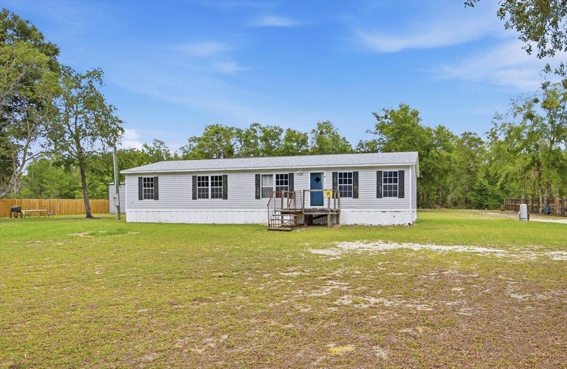 03-Exterior Front