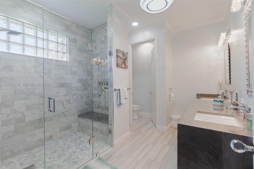 For Rent: $3,500 (3 beds, 2 baths, 1984 Square Feet)