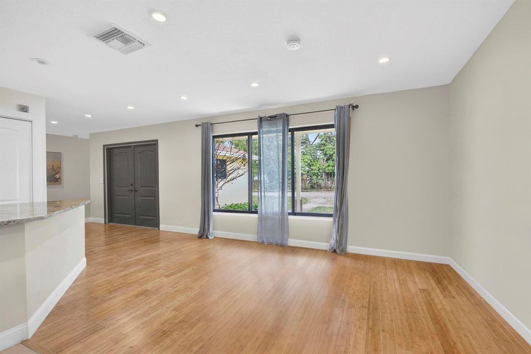 Entry Living
