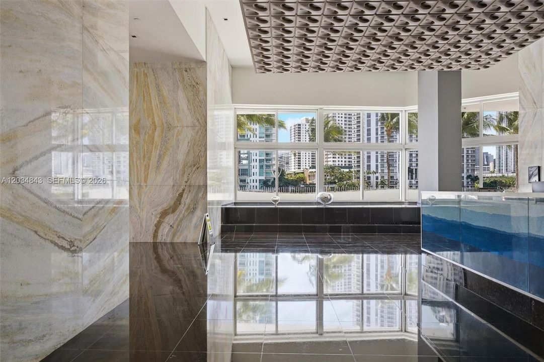 For Sale: $635,000 (2 beds, 2 baths, 1169 Square Feet)