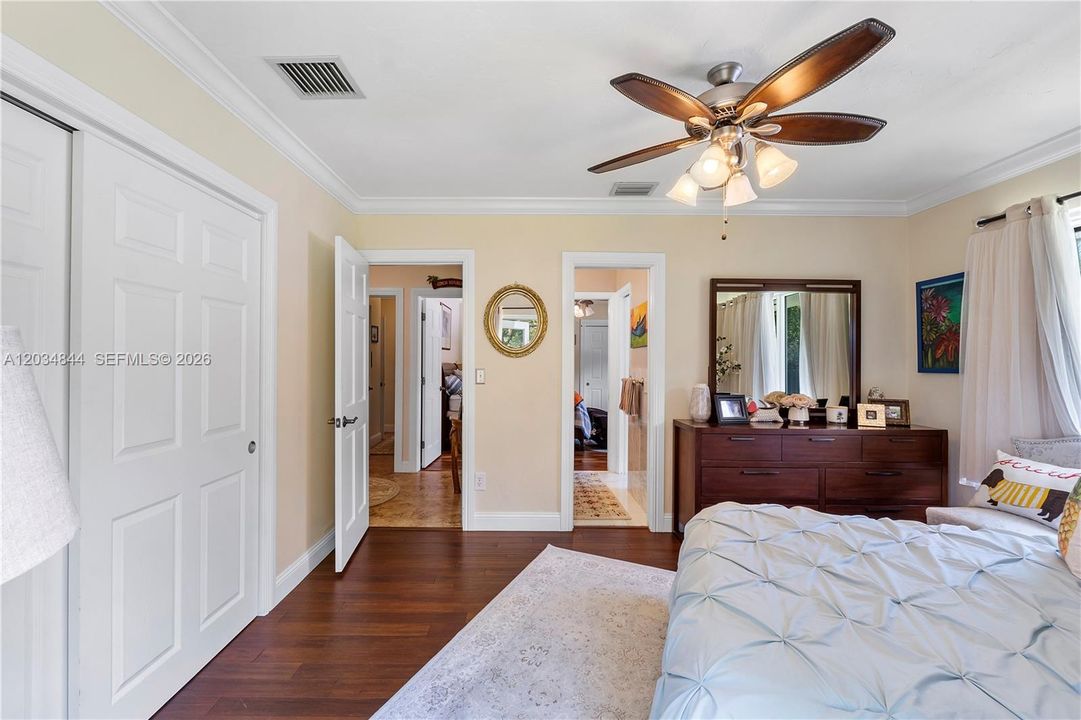 For Sale: $2,399,000 (5 beds, 3 baths, 3582 Square Feet)