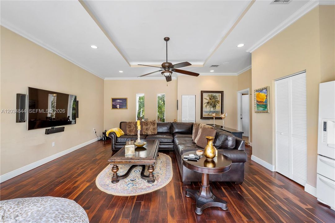 For Sale: $2,399,000 (5 beds, 3 baths, 3582 Square Feet)