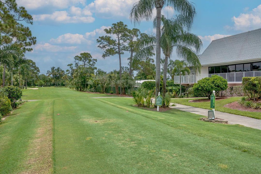 18081 SE Country Club Dr BLDG-large-040-