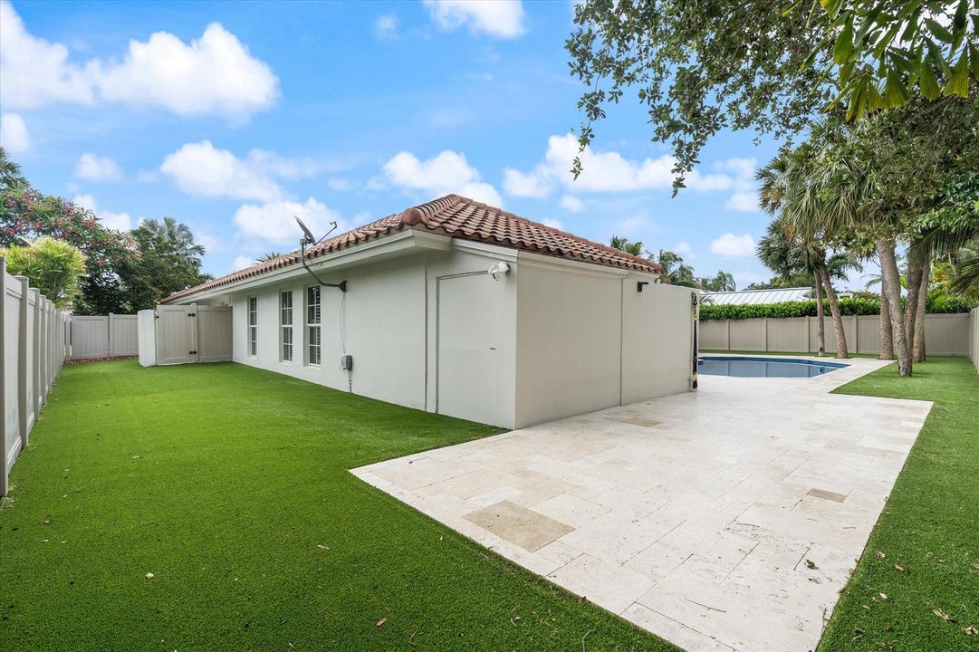 38-2069 SW 7th Ct Boca Raton, FL-215
