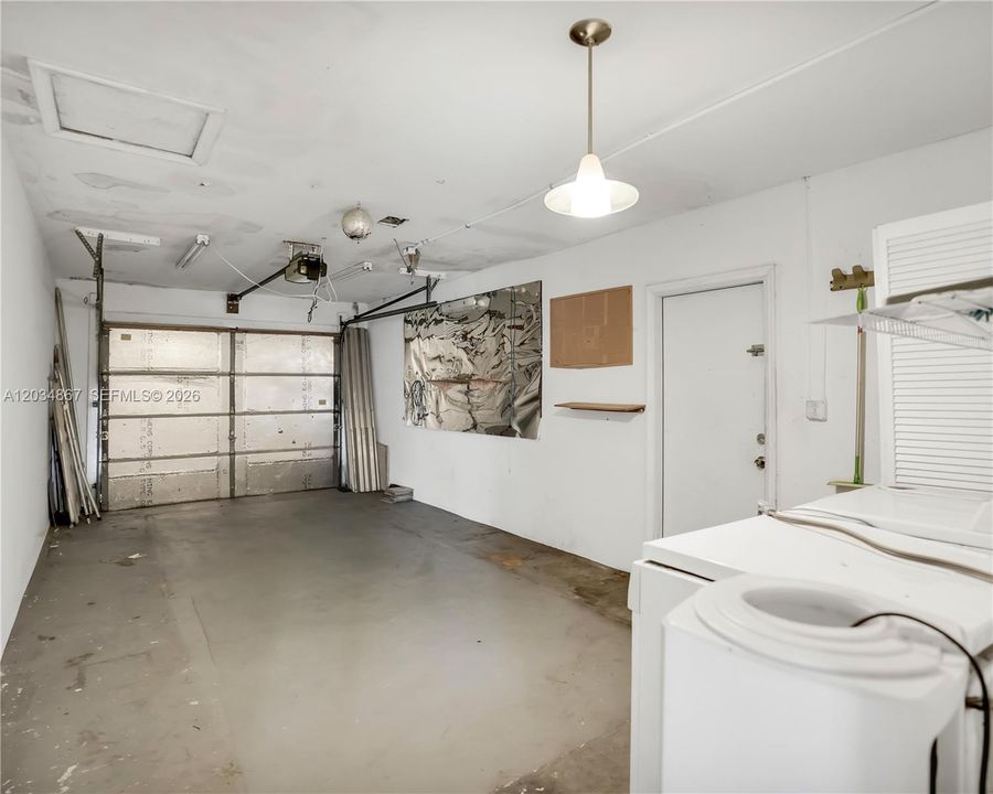 En Venta: $375,000 (2 camas, 2 baños, 1294 Pies cuadrados)