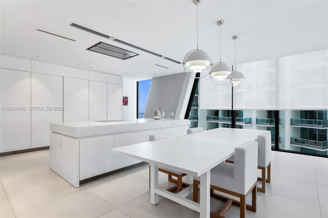 For Sale: $6,700,000 (4 beds, 5 baths, 4600 Square Feet)
